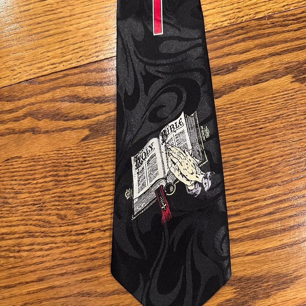 Black‎ Tie with Red Cross and Bible Design